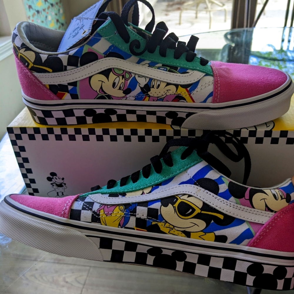 Brand New Vans 80's Mickey and Minnie 90th birthday shoes
